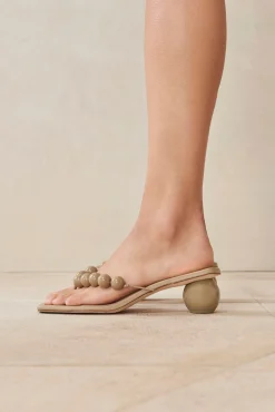 Cult Gaia Sandals|Shoes><noscript><img width=