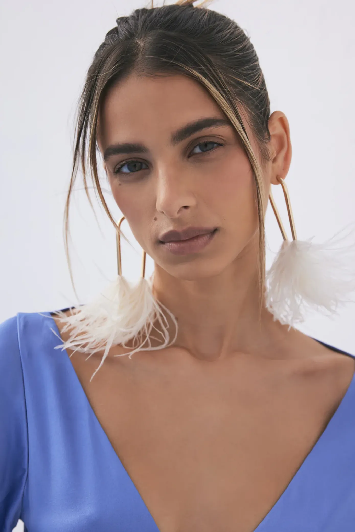 Cult Gaia Earrings|Jewelry>META FEATHER EARRING - OFF WHITE Off White Feather