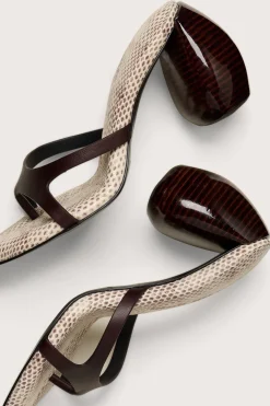 Cult Gaia Sandals|Shoes><noscript><img width=